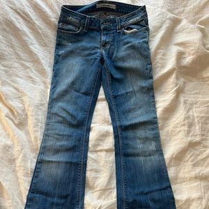 Low rise flared Joe’s Jeans size 26